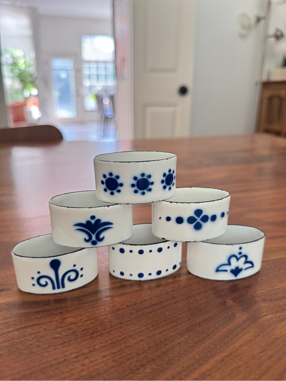 IKEA Heder Vintage Blue White Enamel Napkin Rings Katarina Brieditis (6) NOS